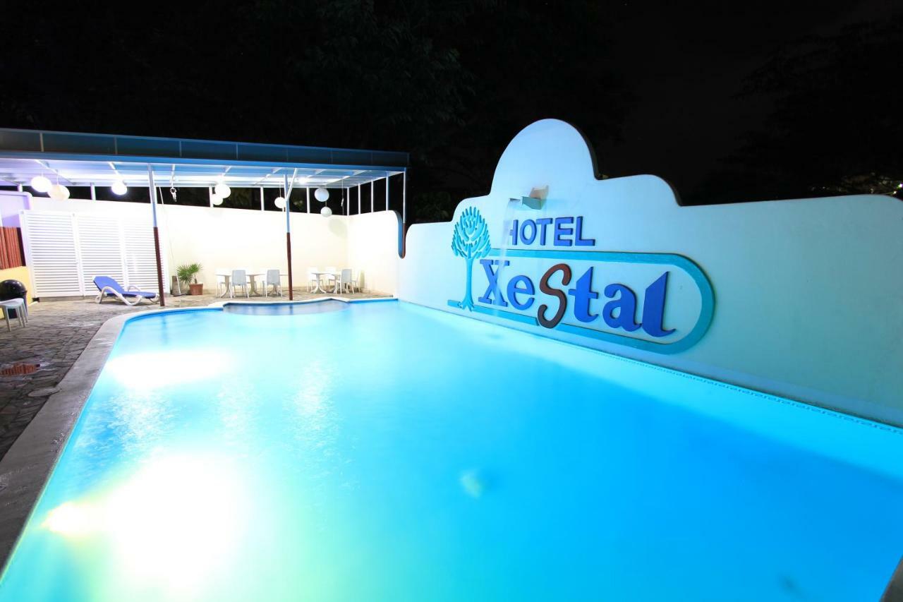 Hotel Xestal 산타크루즈휴에튤코 외부 사진